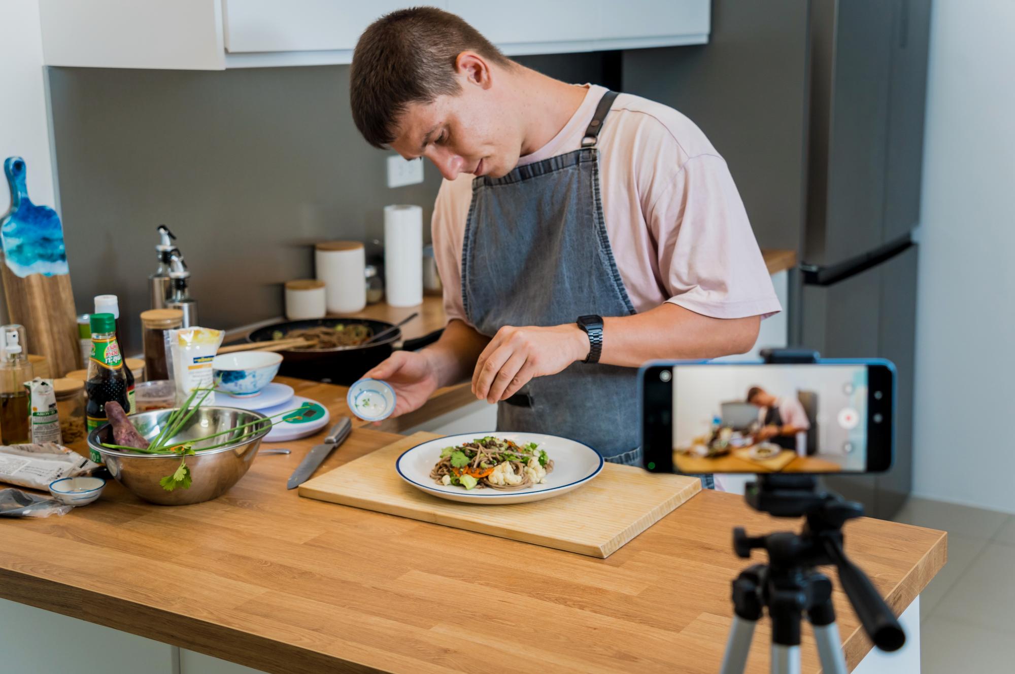 Instructor demonstrating plating technique